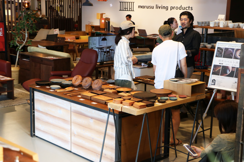 6月8日(土)〜「湯浅ロベルト淳展」がスタートしました!